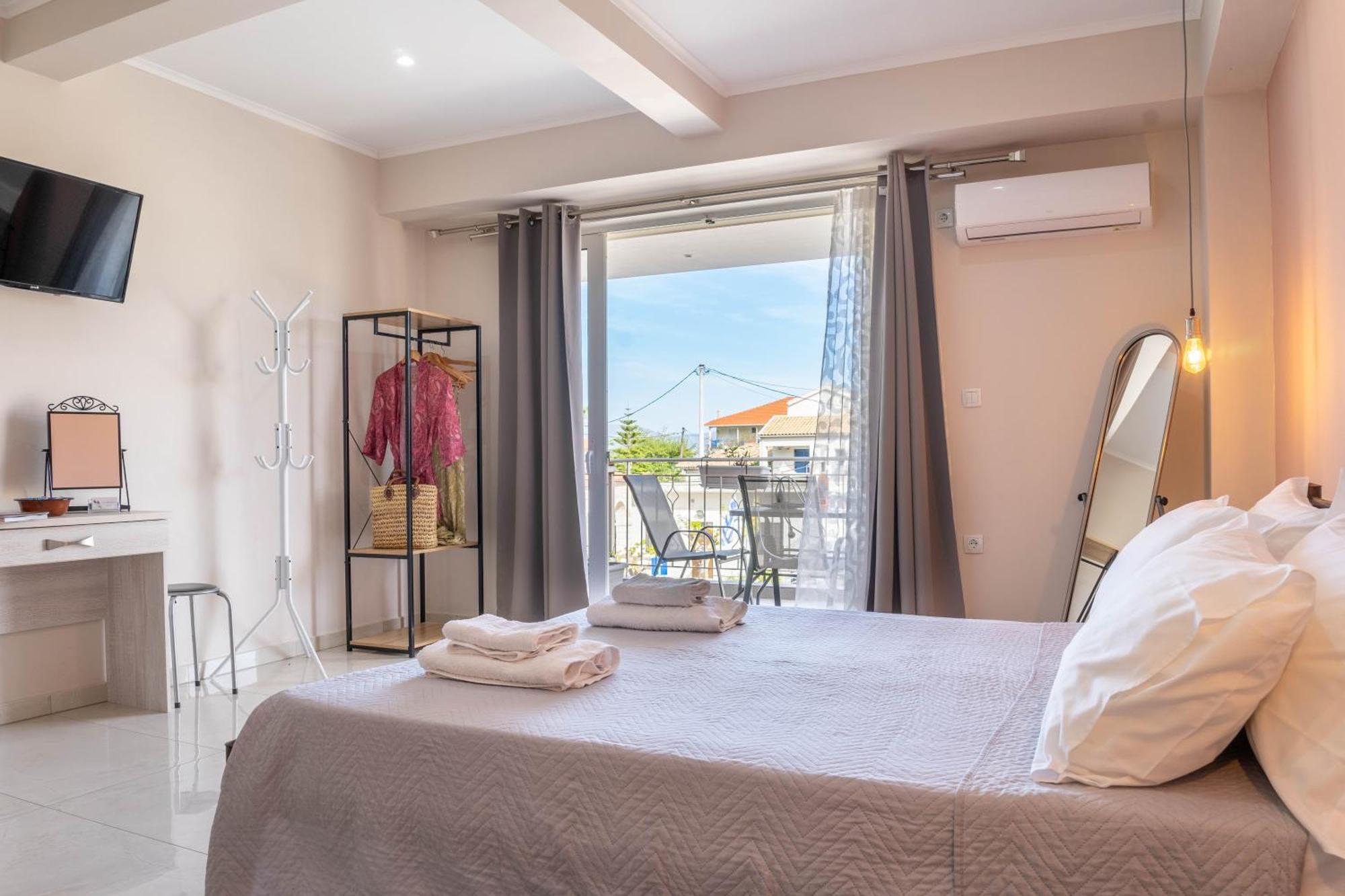Levanda Luxury Studios Apartments Nydri  Exterior photo